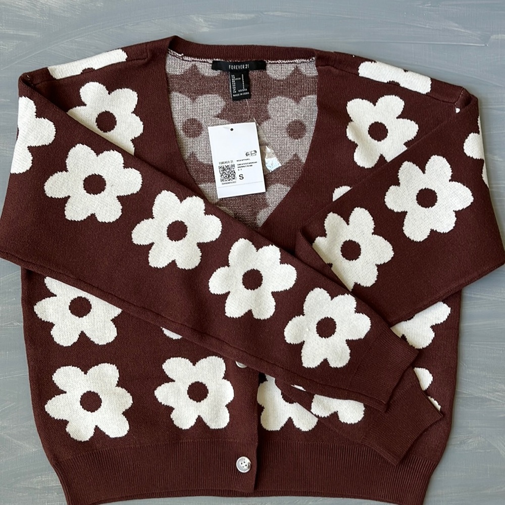 Forever 21 Floral Print Cardigan Sweater